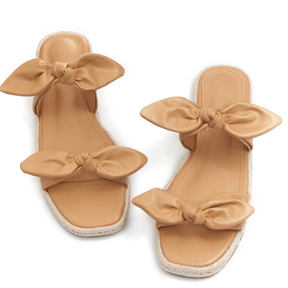 New! Bow toe flat sandals size 7 - Picture 1 of 2